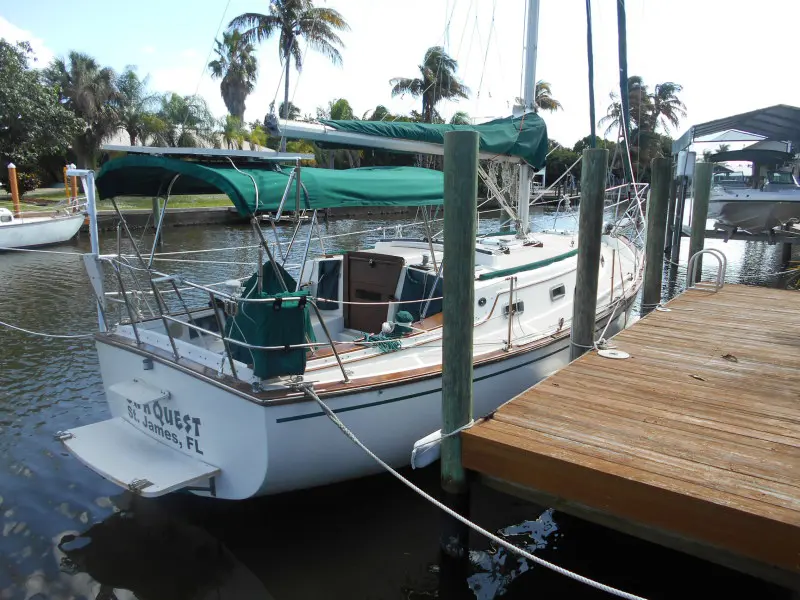 Used Sail Monohull for Sale 1984 Island Packet 31 Boat Highlights Image Gallery
