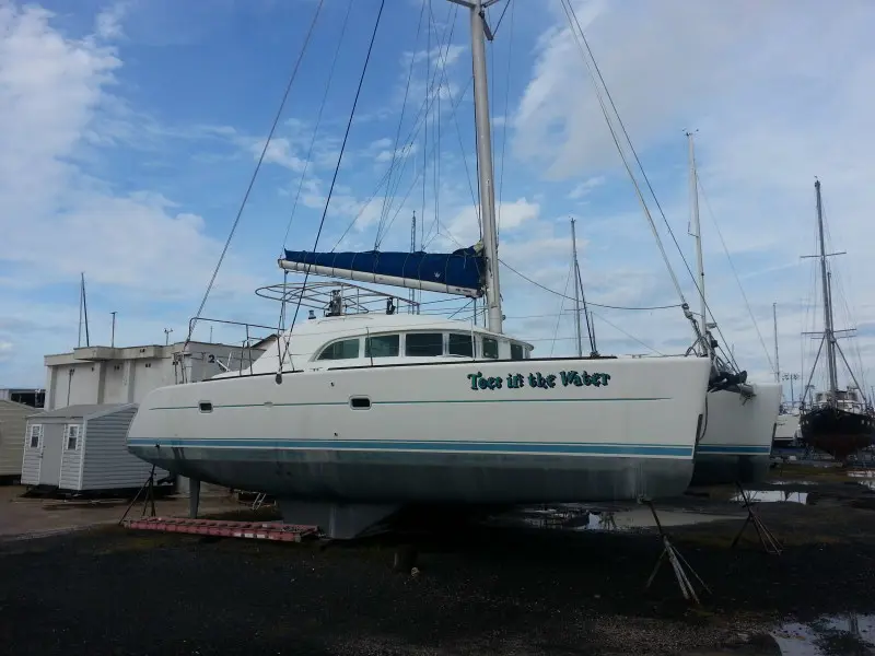 Used Sail Catamaran for Sale 2003 Lagoon 380 Used Sail Catamaran for Sale 2003 Lagoon 380