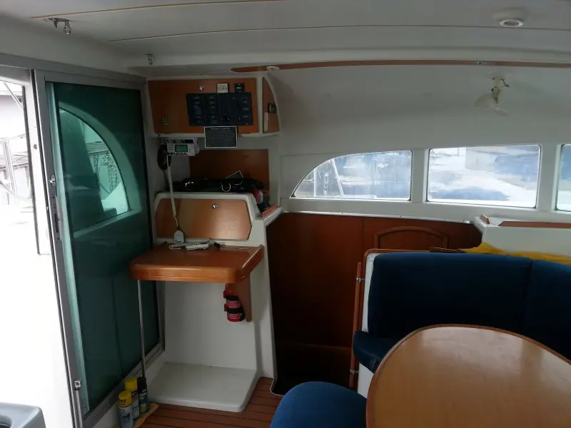 Used Sail Catamaran for Sale 2003 Lagoon 380 Layout & Accommodations Image Gallery