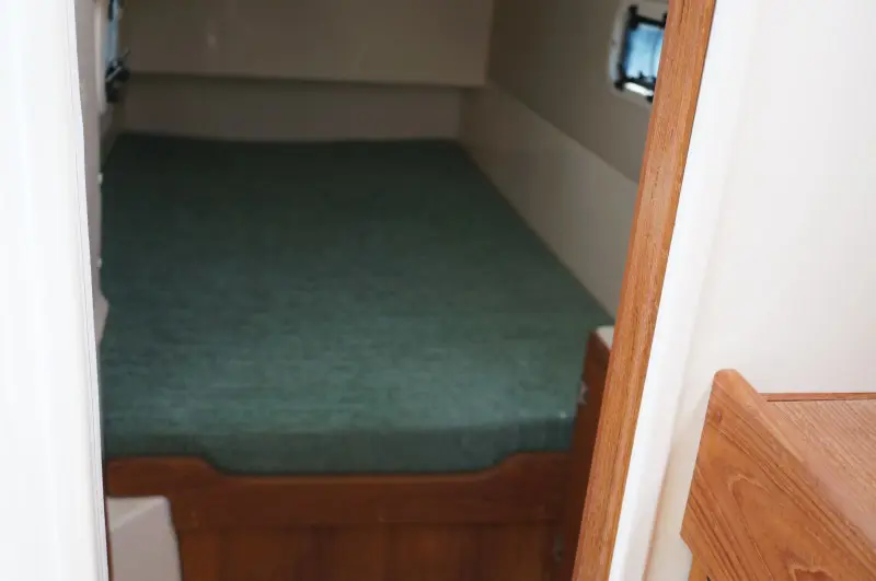 Used Sail Catamaran for Sale 2011 Gemini 105Mc Layout & Accommodations Image Gallery