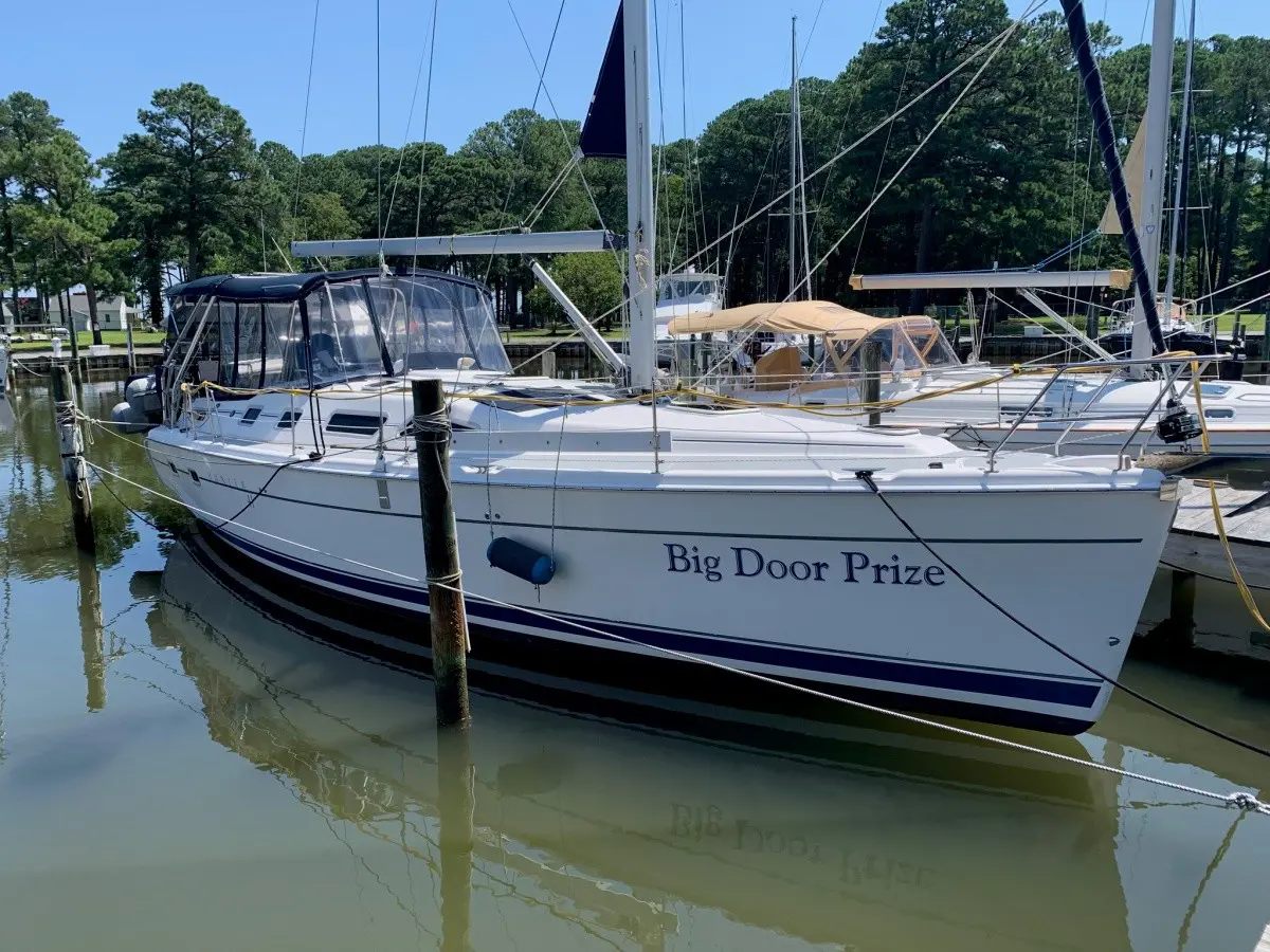Used Sail Monohull for sale 2005 Hunter 41 AC Image Gallery