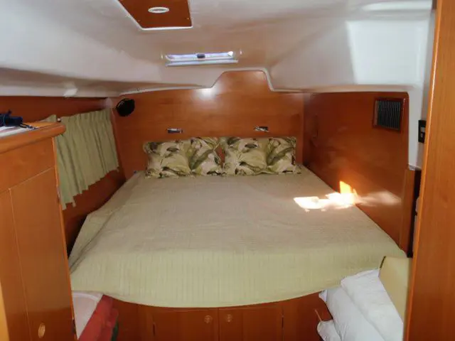 Used Sail Catamaran for Sale 2005 Lagoon 380 S2 Layout & Accommodations Image Gallery