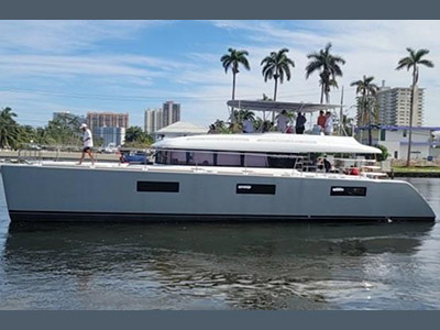 Lagoon Motor Yacht Used Power