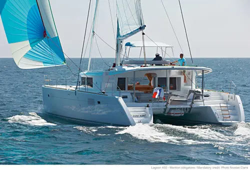 EL JEFE Sail Lagoon 450