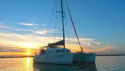 FOXFIRE Sail Lagoon 410