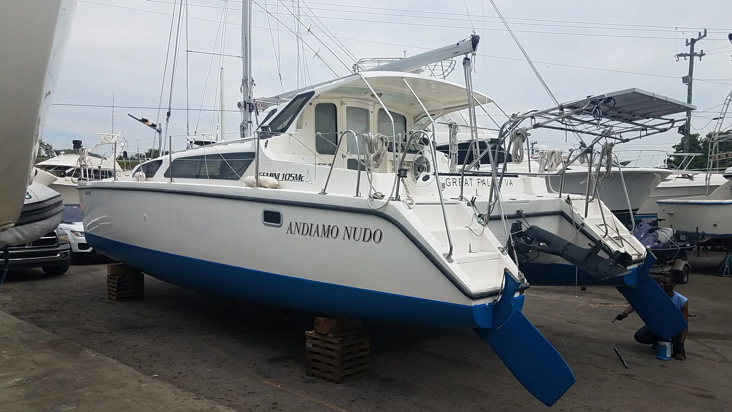 Used Sail Catamaran for Sale 2006 Gemini 105Mc Boat Highlights Image Gallery