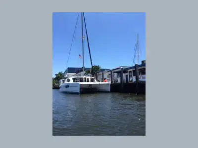 Lagoon 380 Used Sail