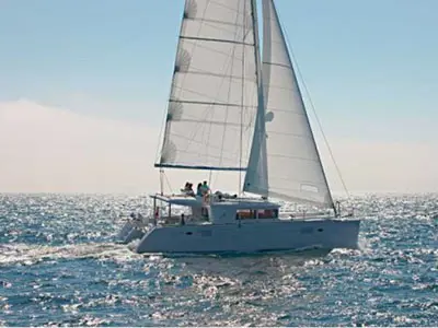 Lagoon 450 New Sail