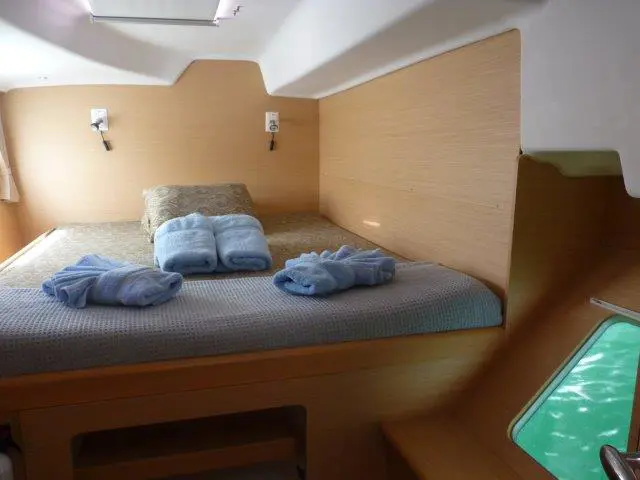 Used Sail Catamaran for Sale 2009 Lagoon 380 Layout & Accommodations Image Gallery
