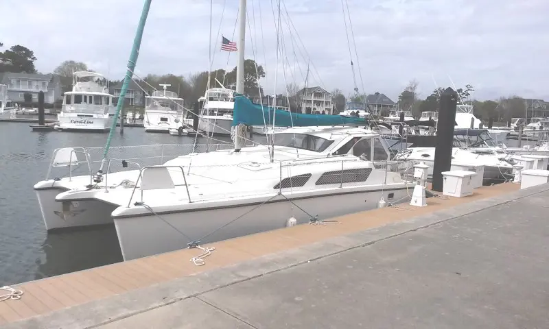 Used Sail Catamaran for Sale 2003 Gemini 105Mc Boat Highlights Image Gallery