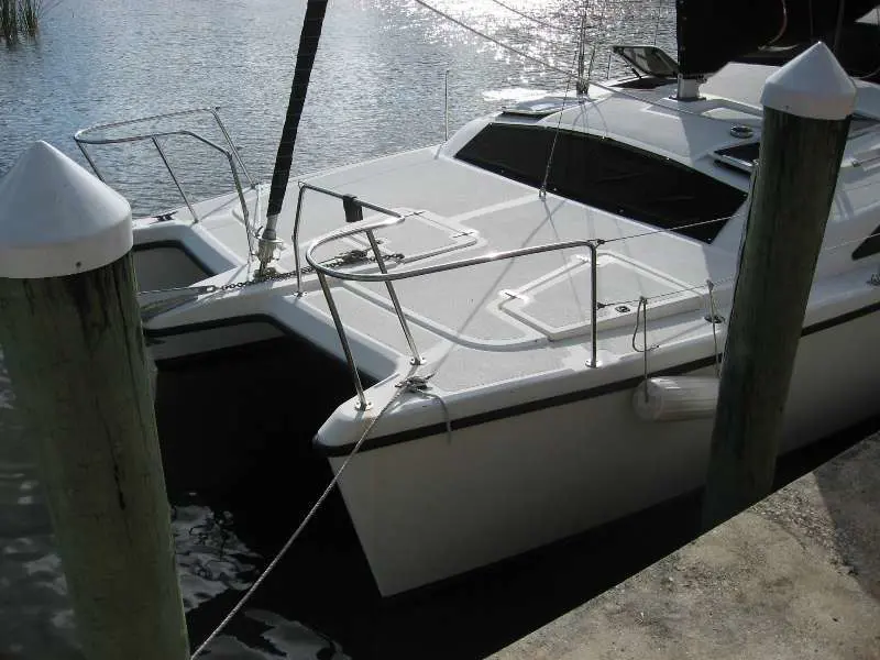 Used Sail Catamaran for Sale 1997 Gemini 105M Boat Highlights Image Gallery