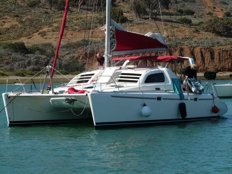 Used Sail Catamaran for Sale 2000 Leopard 3800 