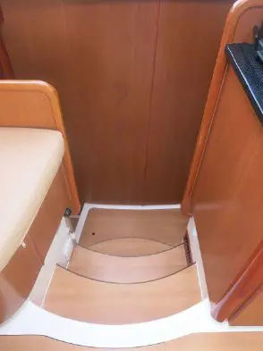 Used Sail Catamaran for Sale 2007 Leopard 46  Layout & Accommodations Image Gallery