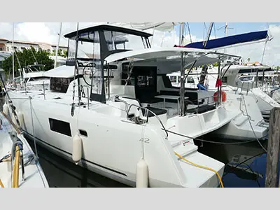 Lagoon 42 New Sail