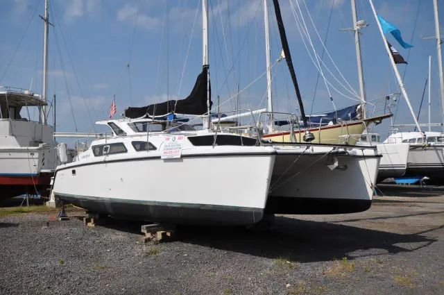 Used Sail Catamaran for Sale 2005 Gemini 105Mc Boat Highlights Image Gallery