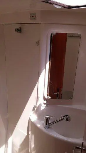 Used Sail Catamaran for Sale 2011 Leopard 44 Layout & Accommodations Image Gallery