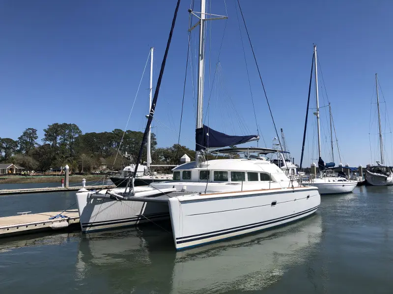Used Sail Catamaran for Sale 2004 Lagoon 380 Used Sail Catamaran for Sale 2004 Lagoon 380