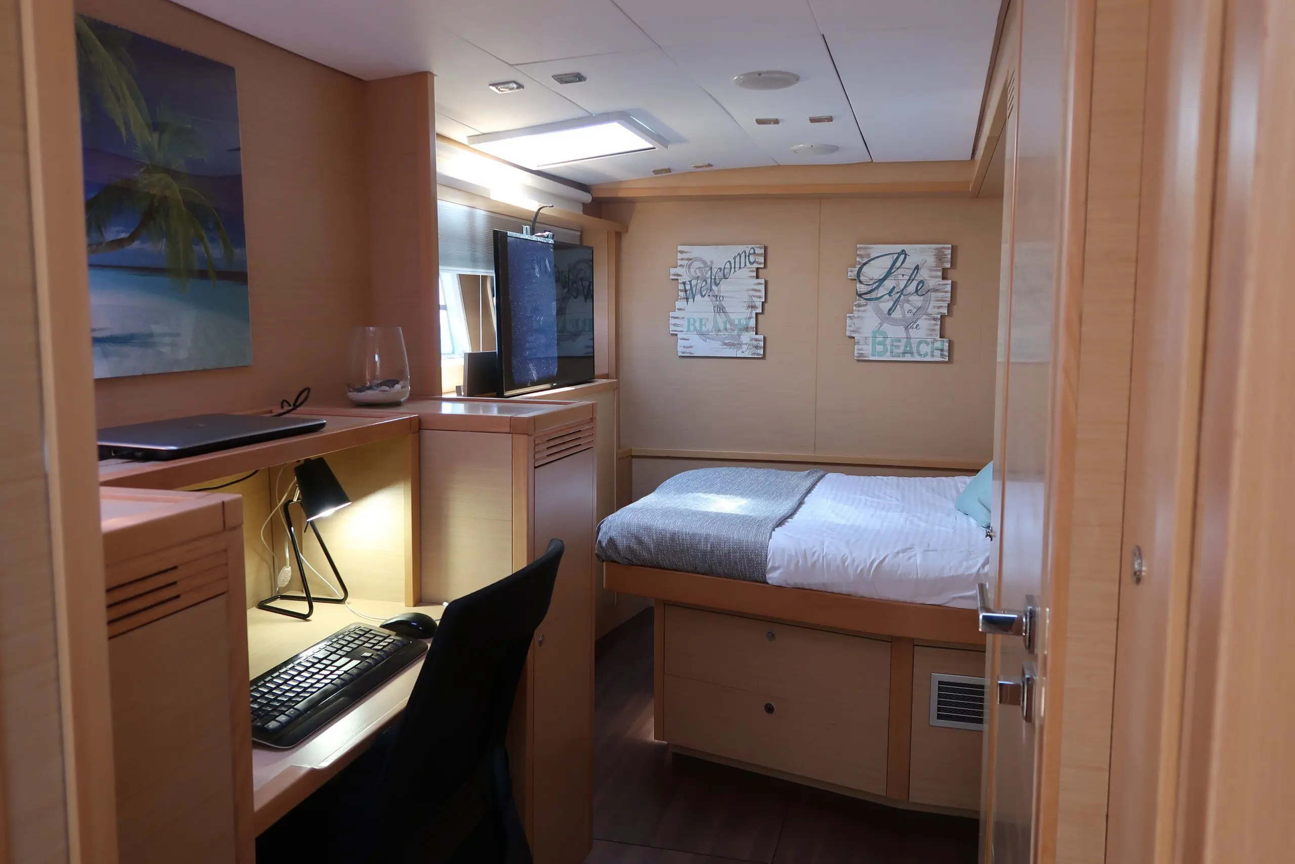 Boat Image