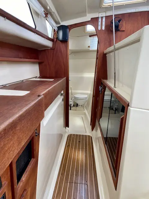 Used Sail Catamaran for Sale 2008 Gemini 105Mc Layout & Accommodations Image Gallery