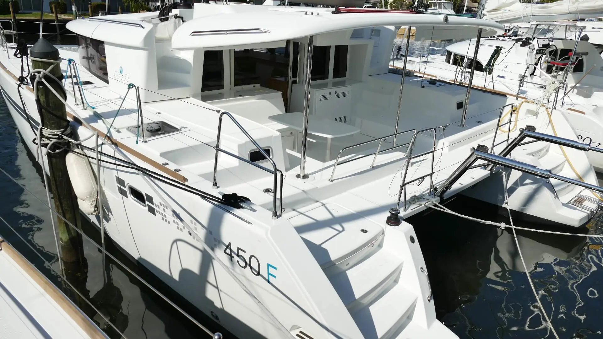 Used Sail Catamaran for Sale 2017 Lagoon 450 Boat Highlights Image Gallery
