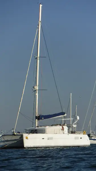 Used Sail Catamaran for Sale 2010 Lagoon 400 Boat Highlights Image Gallery