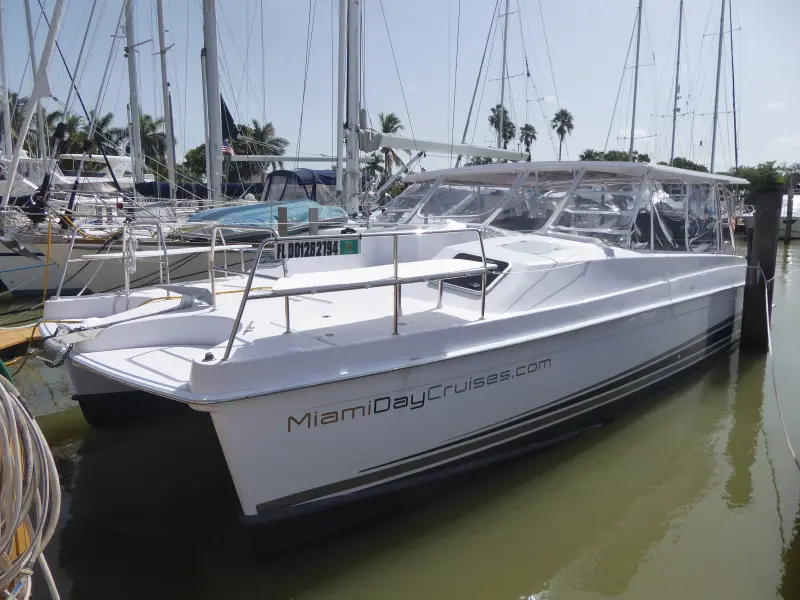 Used Power Catamaran for Sale 2018 Freestyle 399 Power Used Power Catamaran for Sale 2018 Freestyle 399 Power
