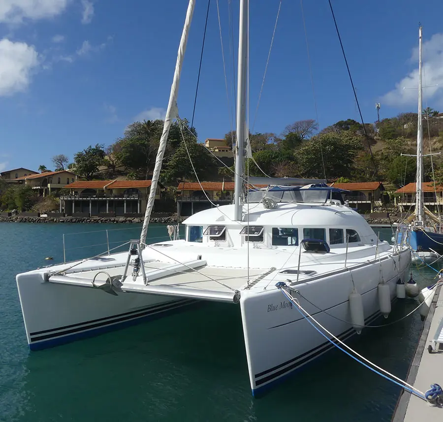 Used Sail Catamaran for Sale 2004 Lagoon 380 Used Sail Catamaran for Sale 2004 Lagoon 380