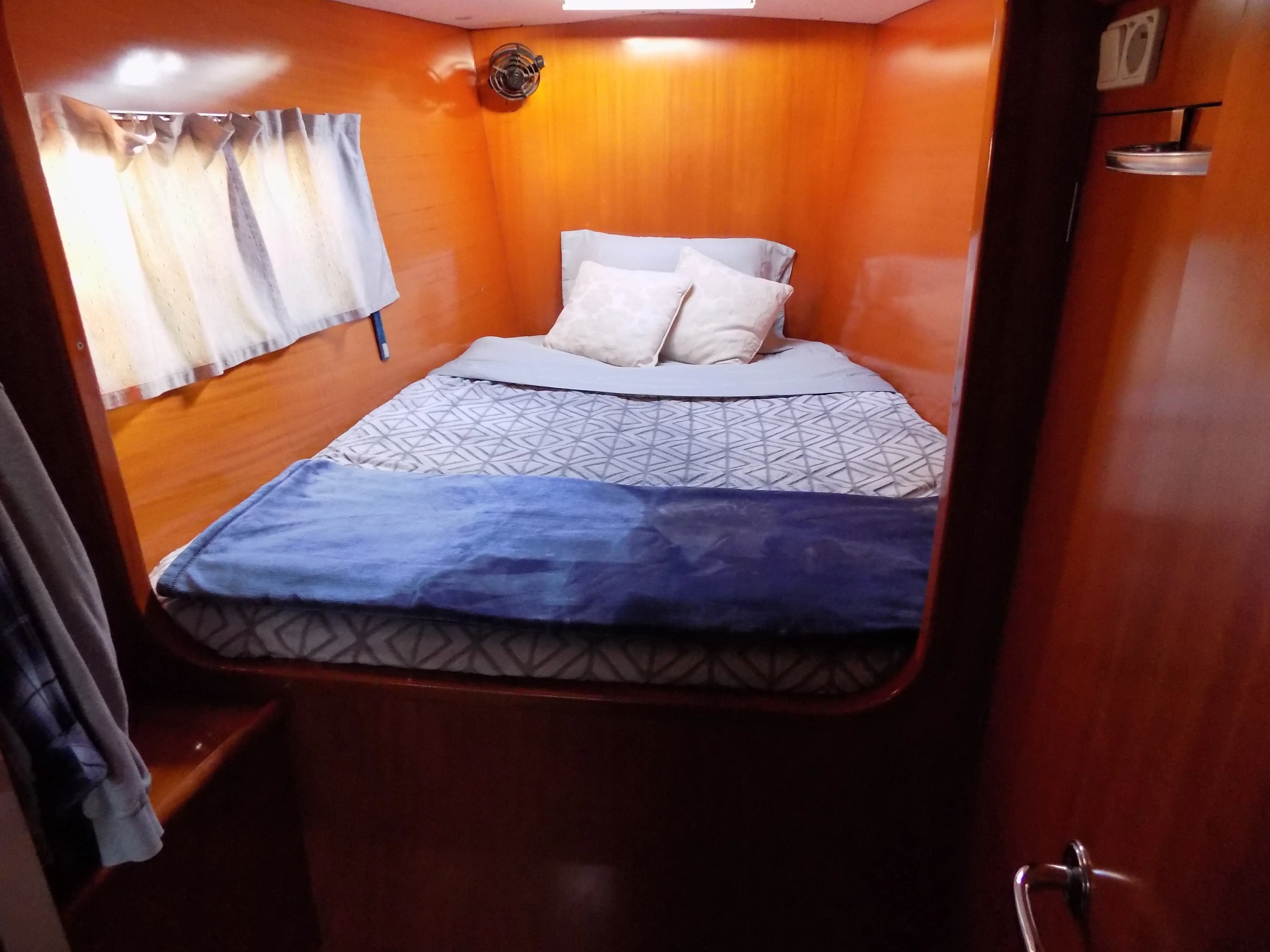 Boat Image
