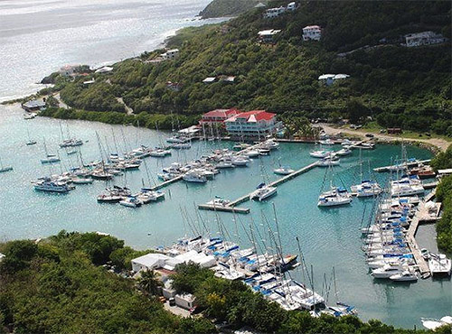 crewed yacht charter agreement