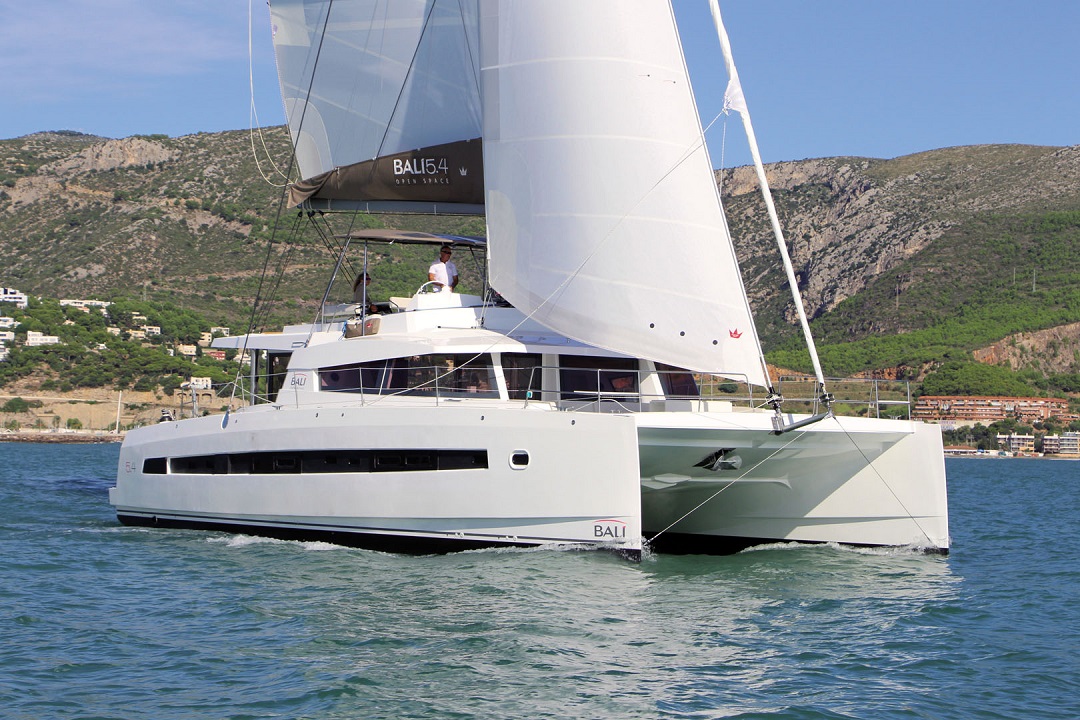 Catamaran Charter Sailing