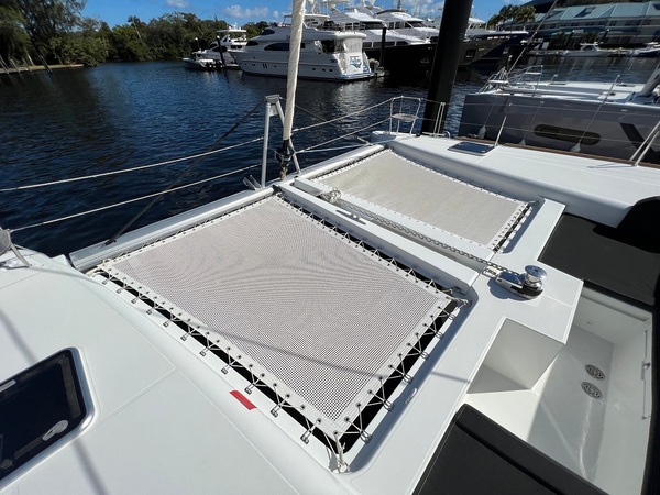 Catamaran Charter Sailing