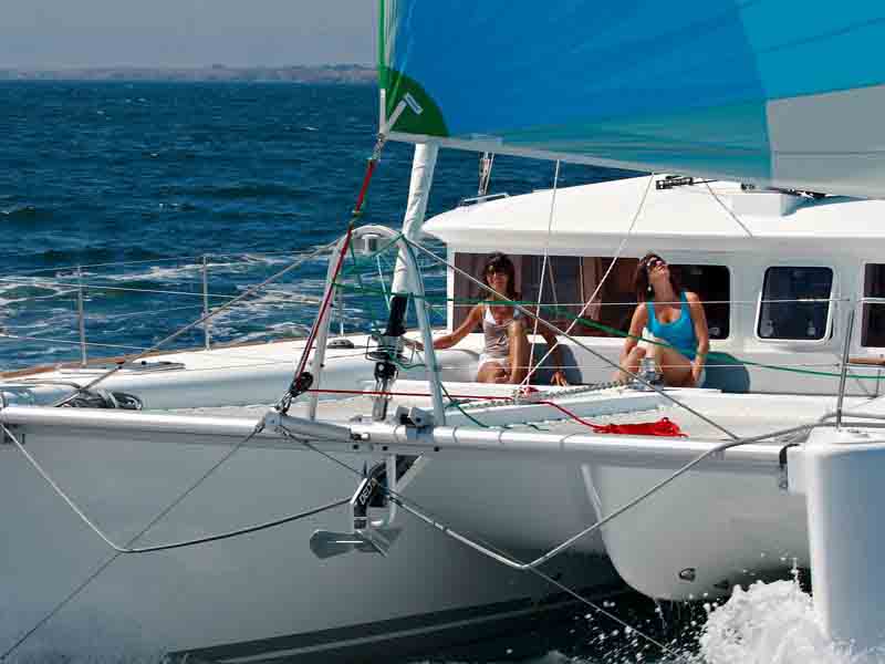 5 cabin charter catamaran