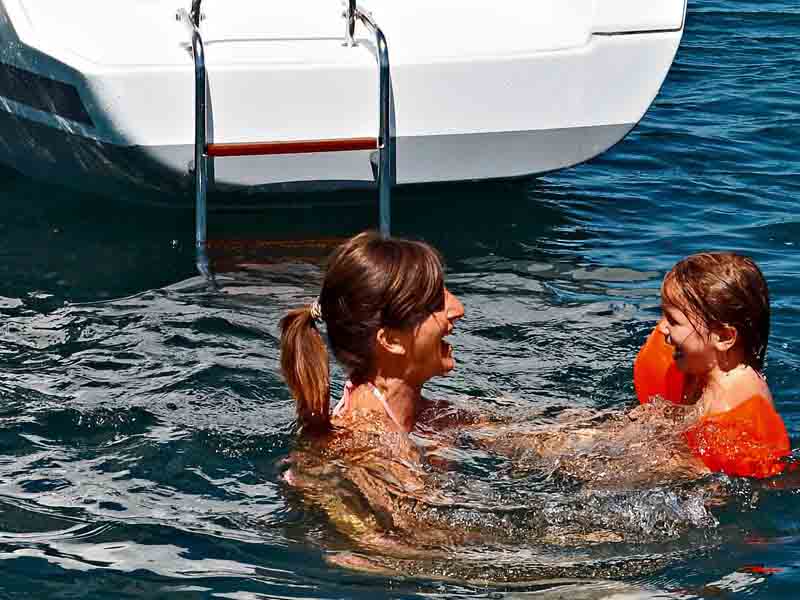 Catamaran Charter Lagoon 450 BVI