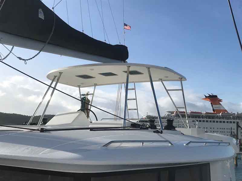 catamaran charter