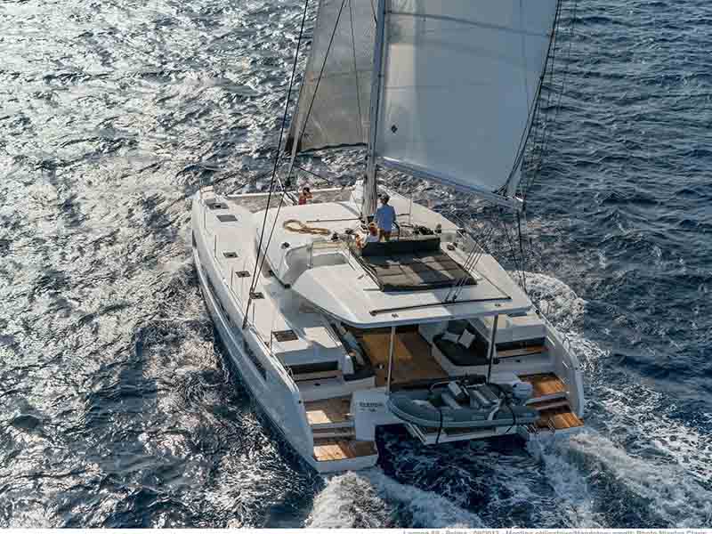 Catamaran Charter lagoon 50