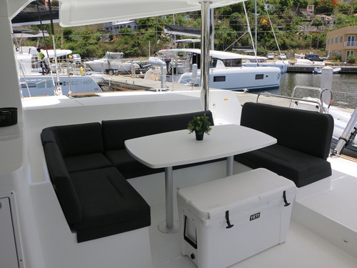 Catamaran Charter Sailing