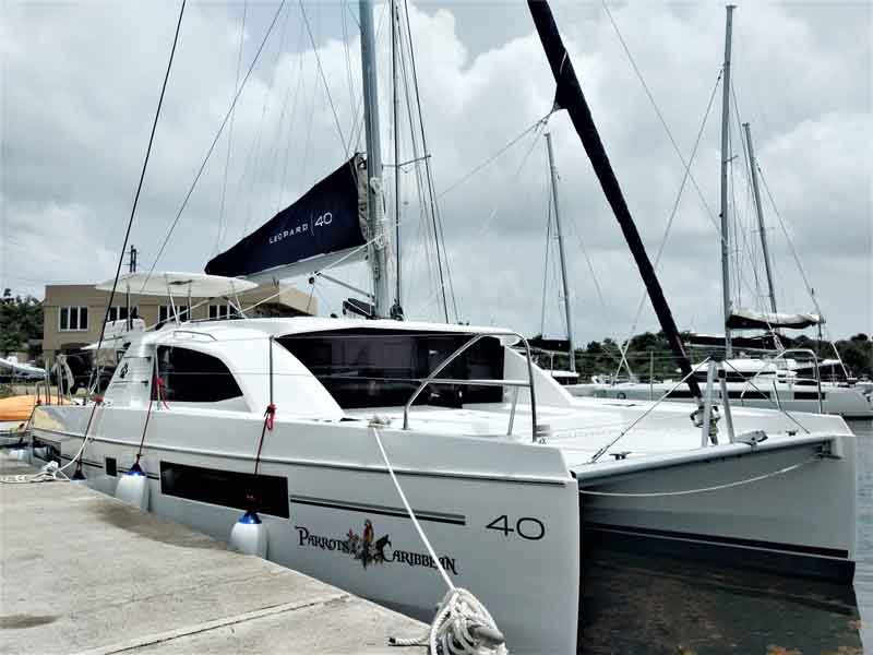 Plaske pude Alle slags Catamaran Charter, Leopard 40 : Yacht Charter BVI