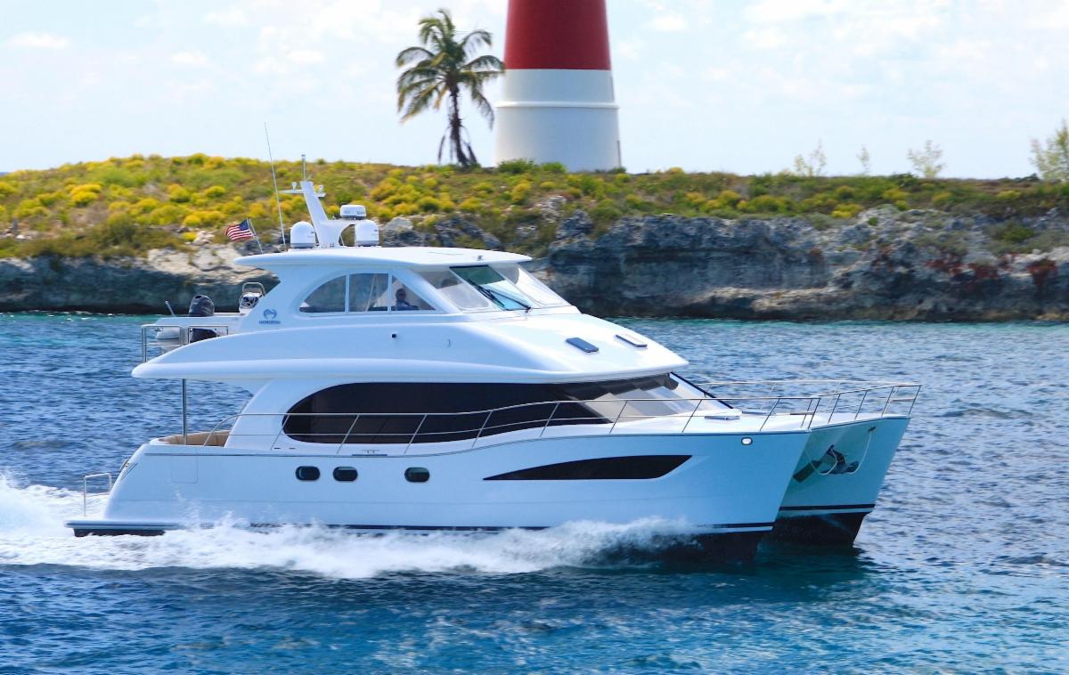 Power & Sail Catamarans: 52 Footers | Horizon | Lagoon | Custom