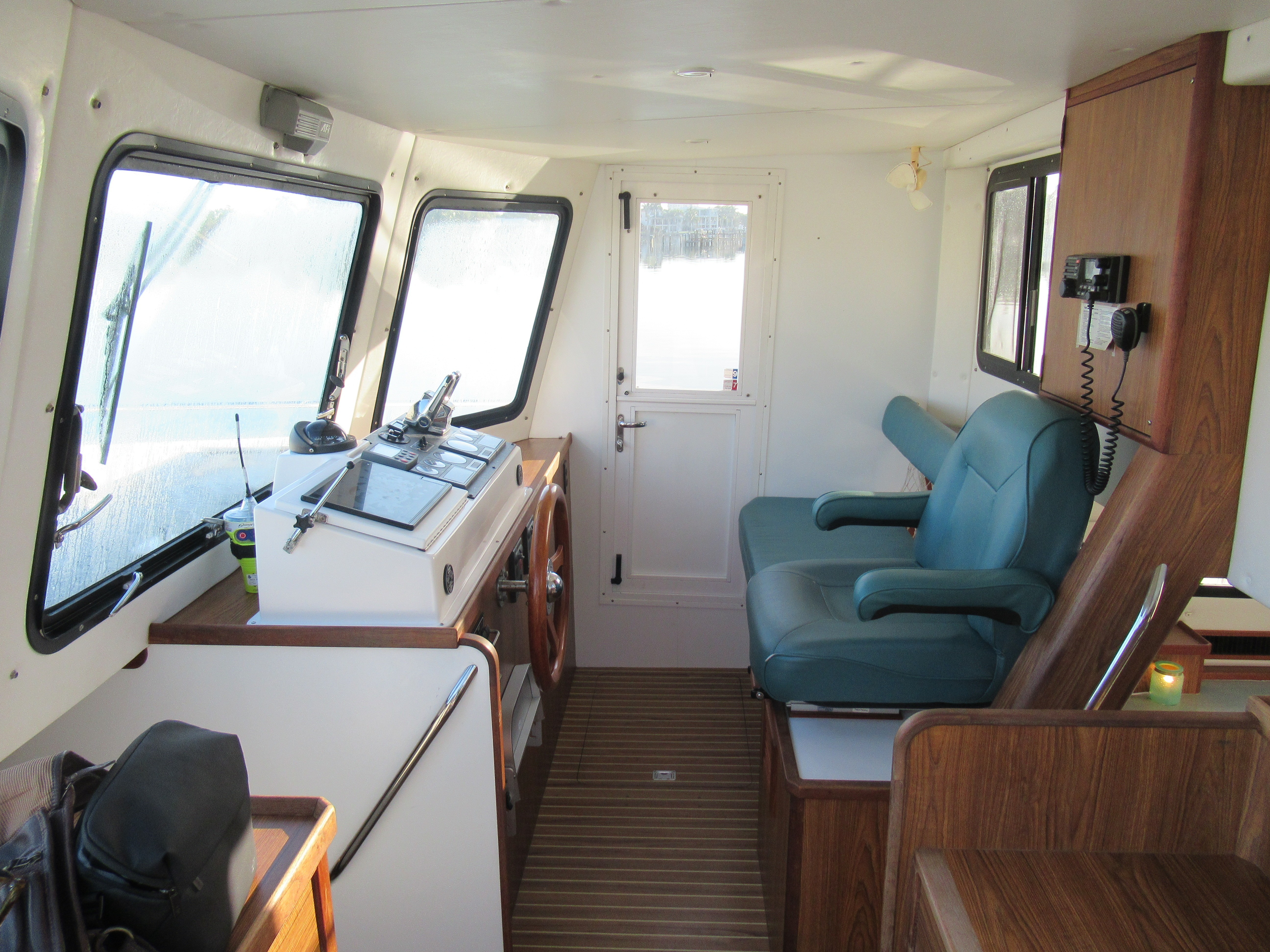 Used Sail Catamaran for Sale 2006 40 Cruiser Layout & Accommodations