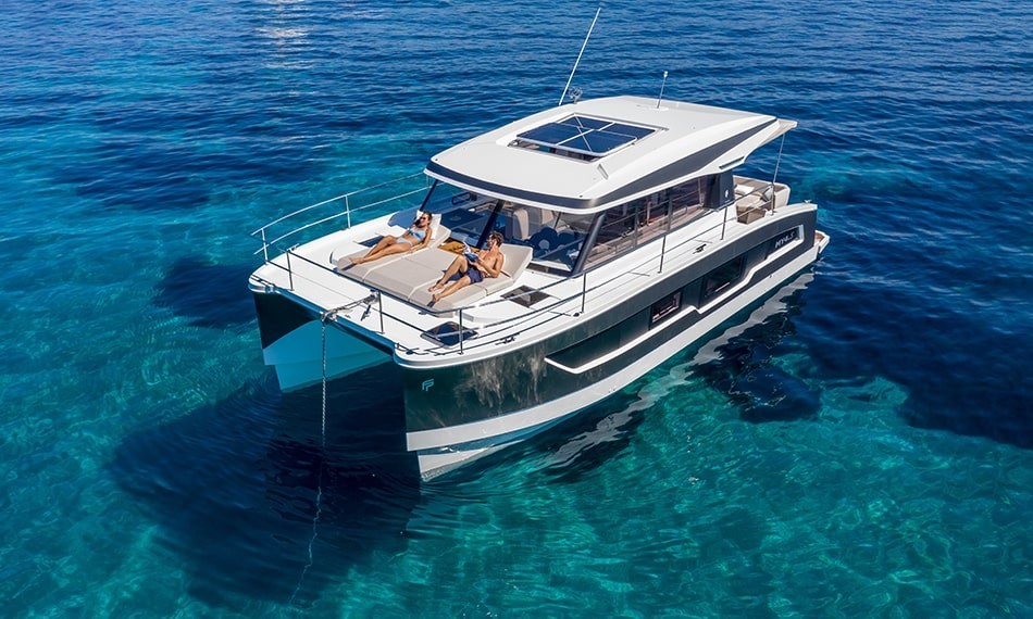 New Power Catamaran for Sale  MY4.S Boat Highlights