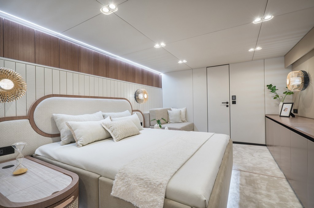 Used Power Catamaran for Sale 2021 Sunreef 80 Layout & Accommodations