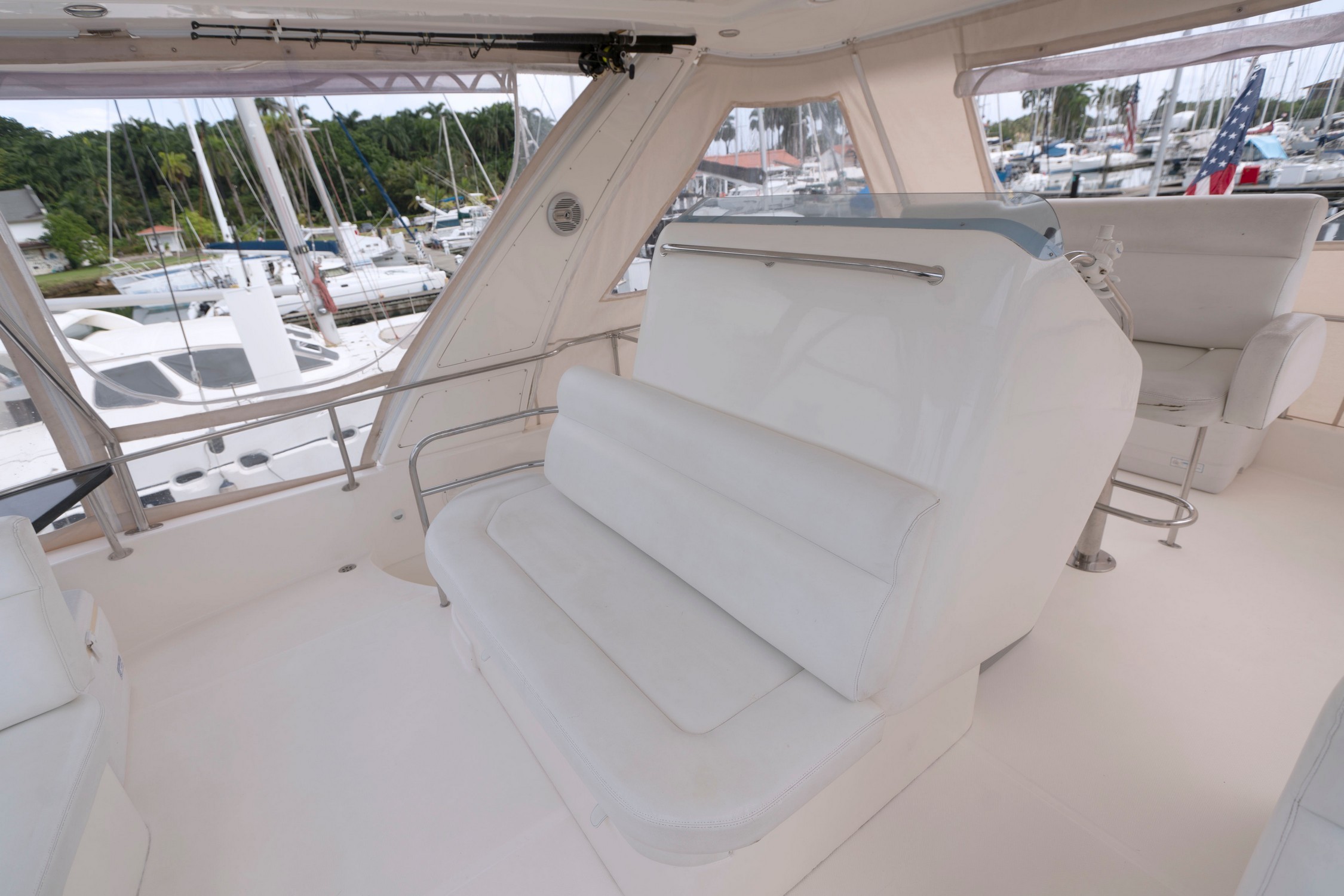 Used Power Catamaran for Sale 2007 Leopard 47 PC  Layout & Accommodations