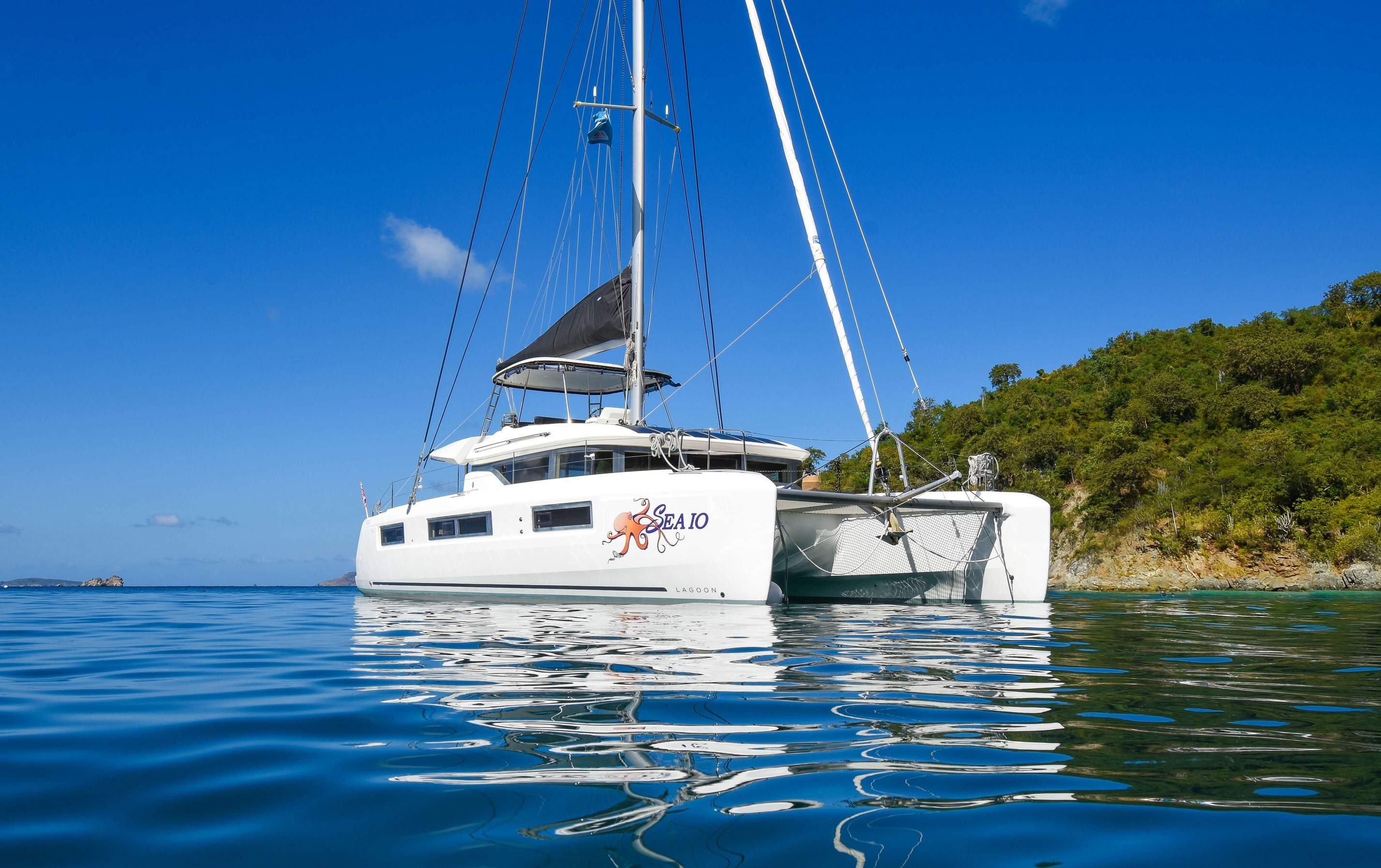 Used Sail Catamaran for Sale 2020 Lagoon 50 Boat Highlights