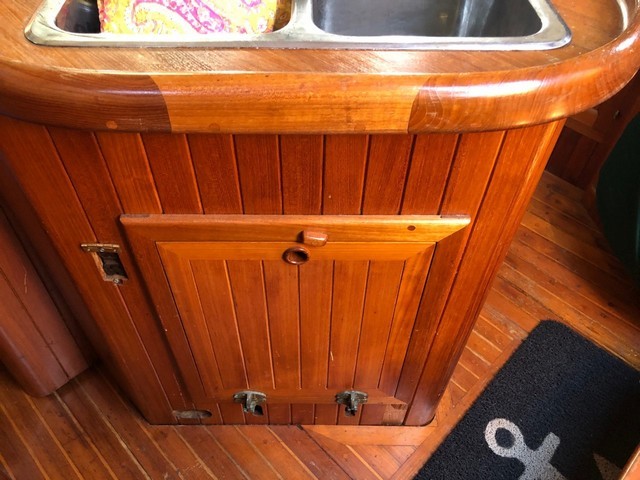 Used Sail Monohull for Sale 1982 38' Mark 2  Galley