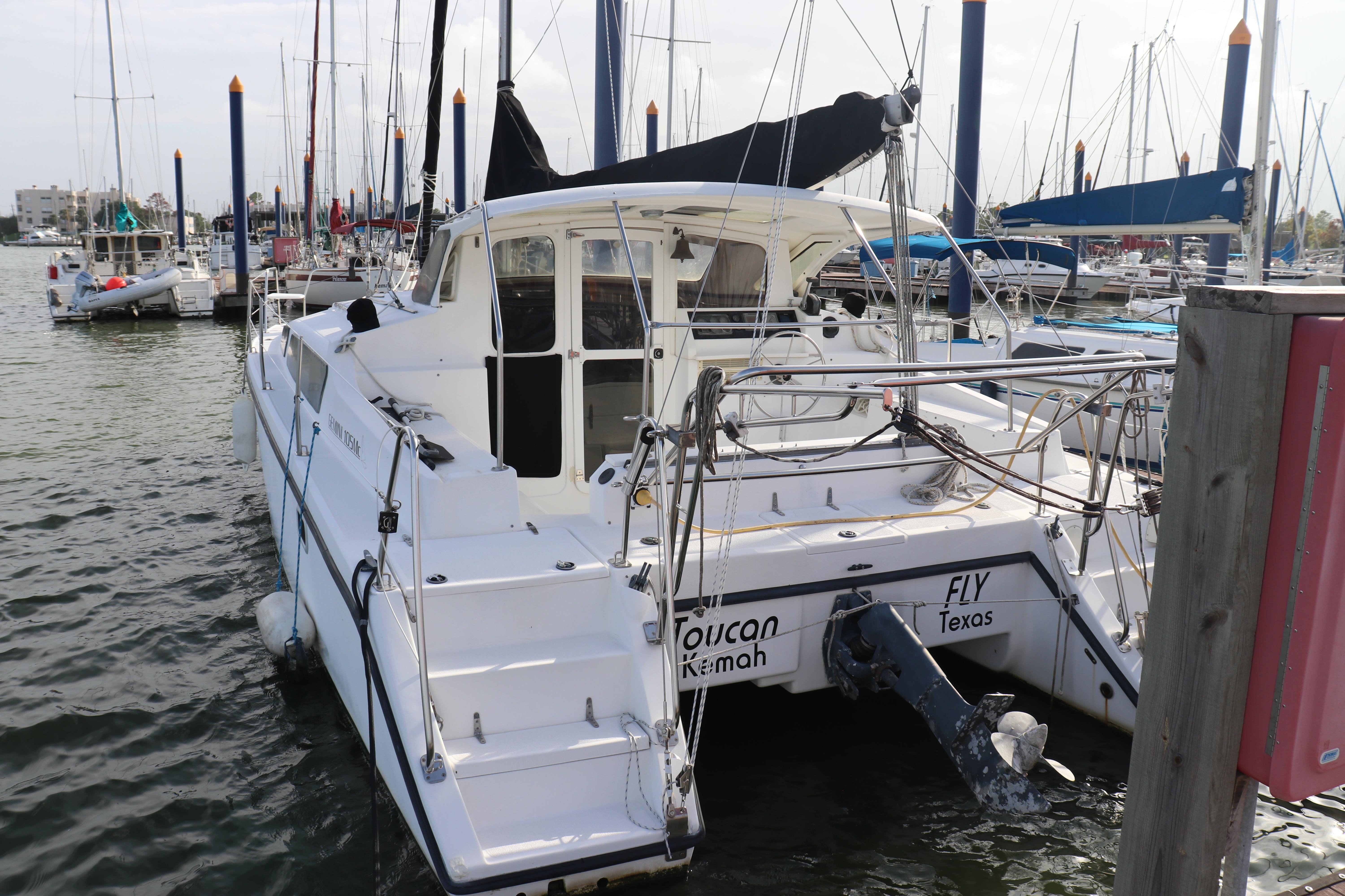 used gemini 105mc catamaran for sale