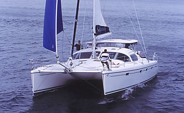 Used Sail Catamaran for Sale 2007 Privilege 445 Boat Highlights