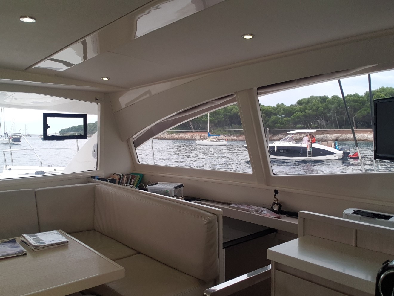 Used Sail Catamaran for Sale 2015 Leopard 48 Layout & Accommodations