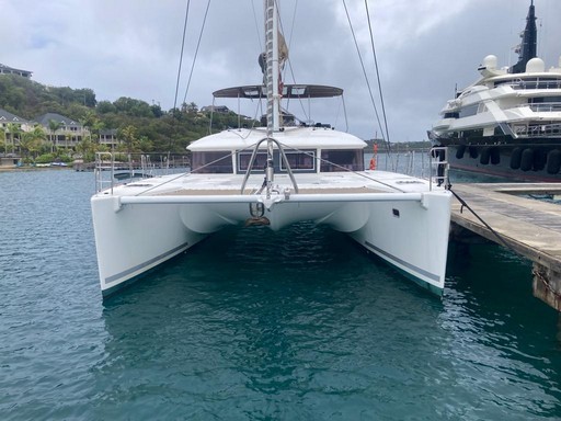 Used Sail Catamaran for Sale 2011 Lagoon 560 Boat Highlights