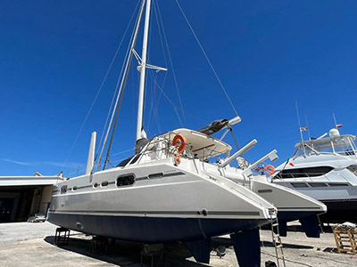 Sail Catamarans for Sale 2005 Catana 521 