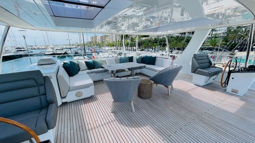 Used Sail Catamaran for Sale 2020 Sunreef 80 Layout & Accommodations